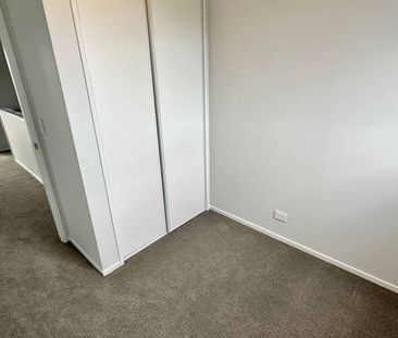 Modern Living in the Heart of Hobsonville - Photo 2