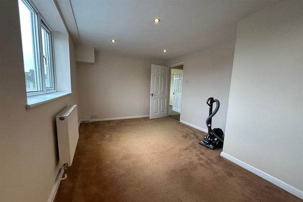 Shirley Street, Hove - Photo 1