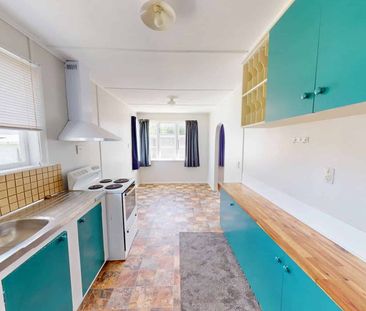 Levin - 3 Bedrooms - Photo 5