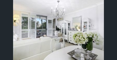 Two Bedroom Apartment In Convenient Location - Photo 5