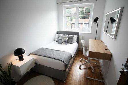 7 bedroom property to rent - Photo 4