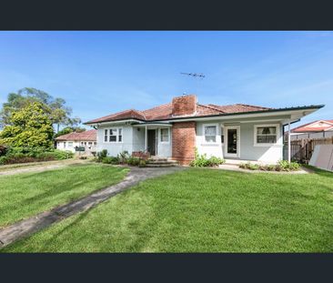 10 Milner Avenue, Hornsby, NSW 2077 - Photo 6