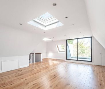 4 bedroom detached house to rent - Photo 3