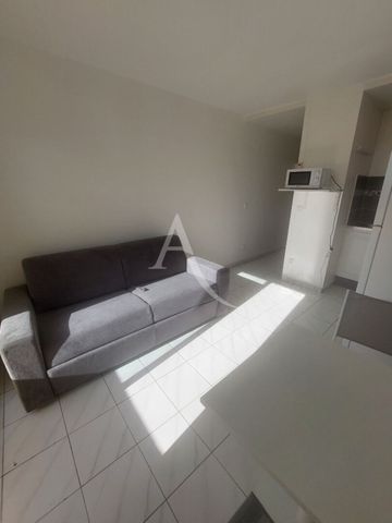 Location Appartement 18.78m² 1 pièce Fort de france - Photo 2