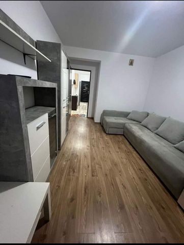 Garsoniera de inchiriat|mobilata si utilata|loc de parcare - Fotografie 2