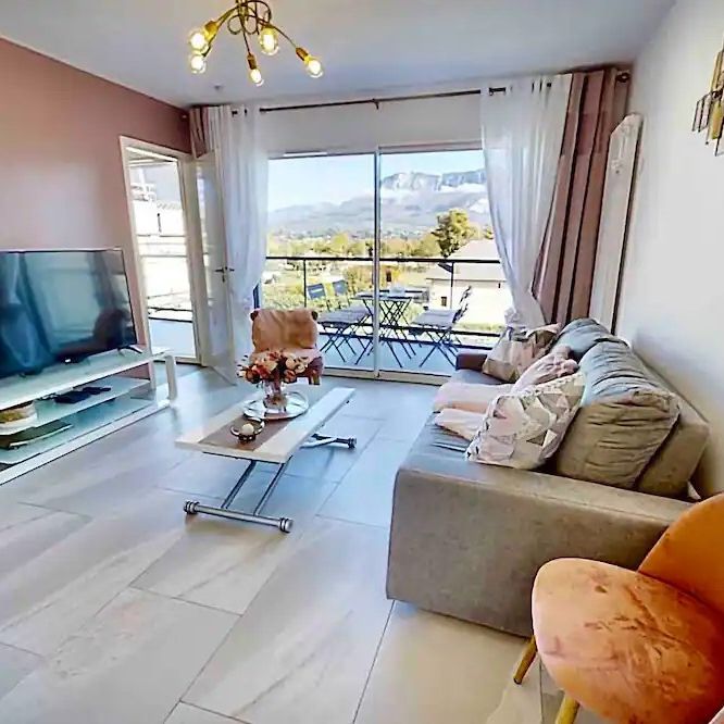 Location Appartement 2 pièces 40m² LE BOURGET DU LAC 73370 - Photo 1