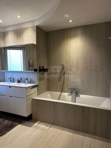 A Place With Character, 3 Bdrs in Art Deco Villa- Kiseleff - Fotografie 3