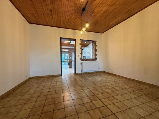 Bonne maison d’habitation mitoyenne 3 chambres avec jardin - Photo 1