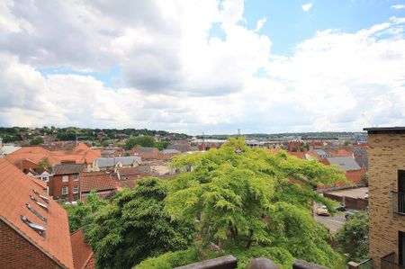 Scoles Green, Normans Buildings, Norwich - Photo 4