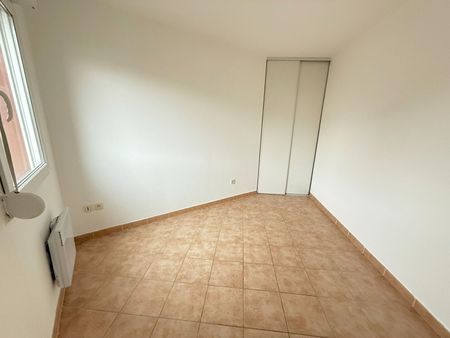 Location appartement 3 pièces, 57.00m², Nîmes - Photo 3