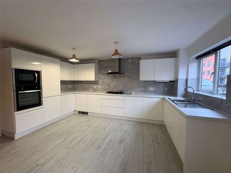 Two Double Bedroom | Two Allocated Parking Spaces | Part Furnished/Unfurnished - Photo 5
