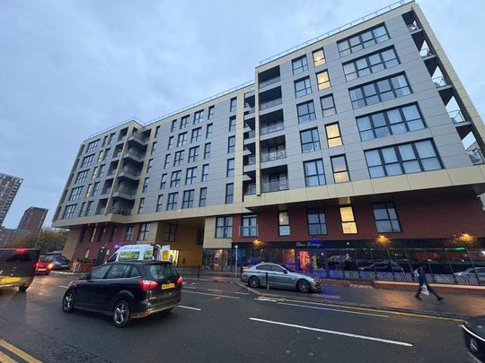 2 bedroom apartment to rent - Photo 1