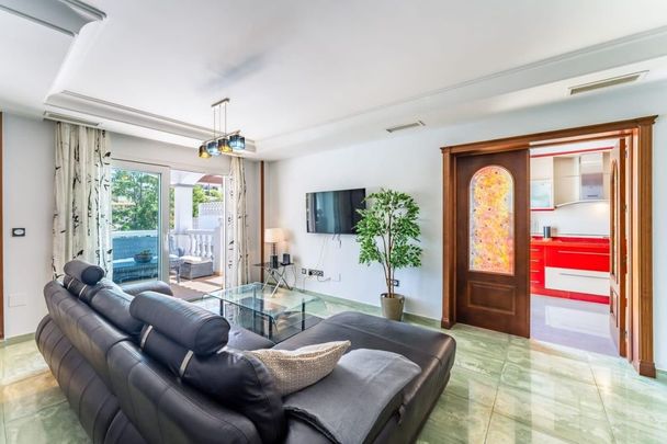 4 room luxury Semidetached House for rent in Benalmádena, Andalusia - Photo 1
