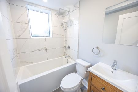 For Lease - 320 Lakeshore Road Unit# 2, Mississauga, Ontario - Photo 5