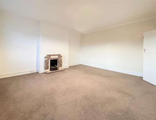 Upperton Gardens, Eastbourne, BN21 - Photo 1