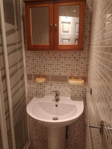 Studio to rent - Photo 5