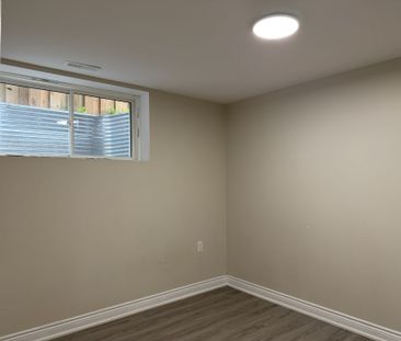 For Lease - 320 Sedgewood Street Unit# BASEMENT, Kitchener, Ontario - Photo 6