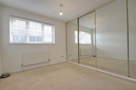 1 bedroom terraced house to rent - Photo 5