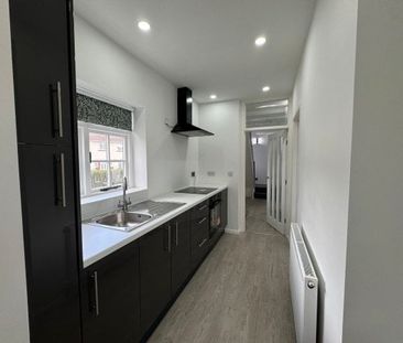 LEEDS CRESCENT - LANEHOUSE, DT4 0HG, Weymouth - Photo 5