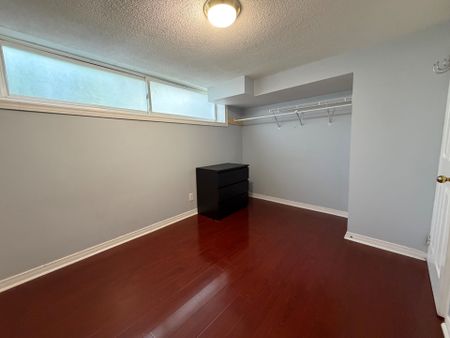 For Lease - 229 Zelda Crescent Unit# Lower, Richmond Hill, Ontario - Photo 5