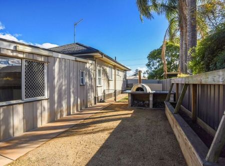 8 Merritt St Harristown - Photo 5