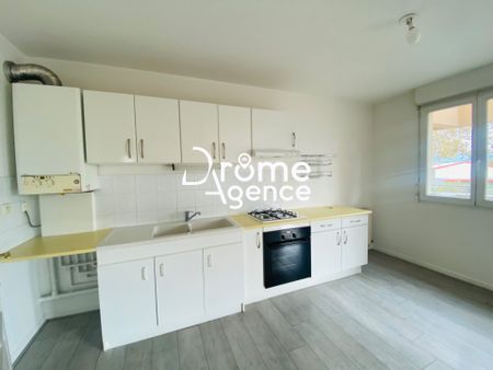Location Appartement 2 pièces 54m² ST MARCEL LES VALENCE 26320 - Photo 5
