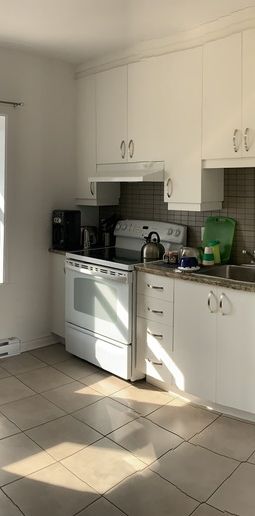 ⚡️Semi-meublé. Rosemont. 3½.1er Juillet - Photo 2