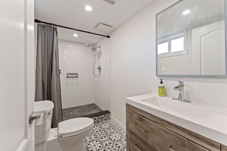 For Lease - 8816 Roosevelt Street Unit# Lower, Niagara Falls, Ontario - Photo 4