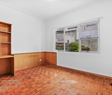 12 Withers Street, Chiswick NSW 2046 - House For Rent | Domain - Photo 4