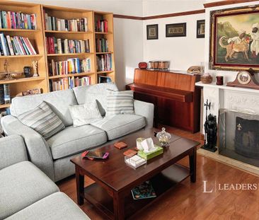 2 bedroom semi-detached house to rent - Photo 2