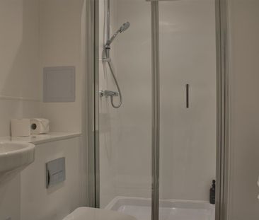 Bond Street, Bristol - Photo 2