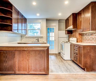 For Lease - 9 Thirty Eighth Street, Toronto, Ontario - Photo 4