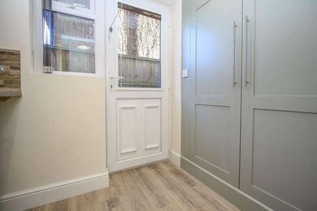 Kingsway, Mildenhall, IP28 - Photo 3