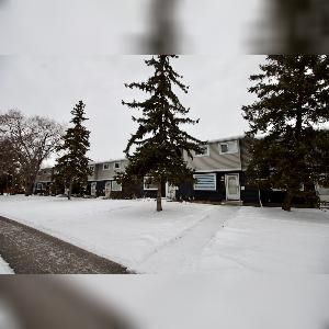 3 Bed 1.5 Bath Townhome NE Edmonton For Rent - Photo 3