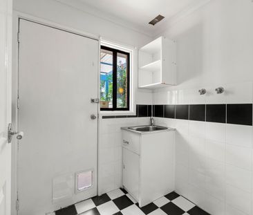 90 William Webb Drive, Evatt ACT 2617 - House For Rent | Domain - Photo 3