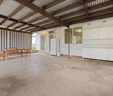 Family Comfort with Space to Entertain - Photo 2