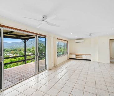 Elevated level living with breathtaking views - Photo 1