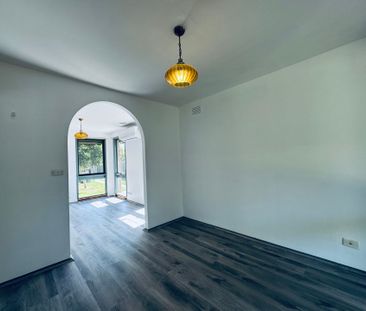 Spacious 4-Bedroom Family Home in a Quiet Court Location - Photo 2