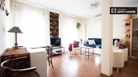 madrid, Community of Madrid 28020 - Photo 2