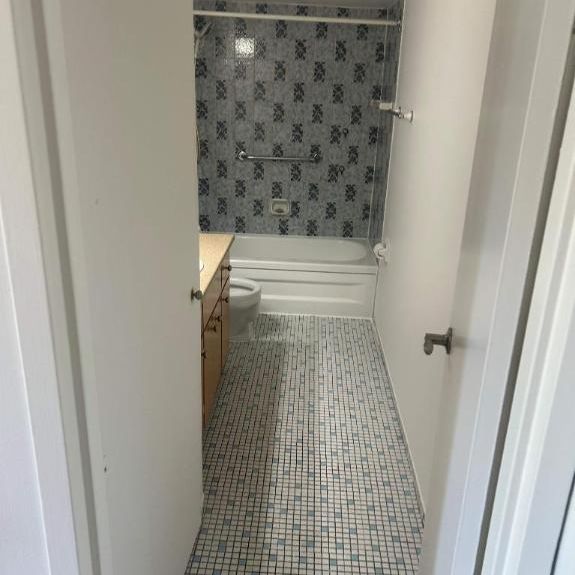 1 CH - 1 SDB - Côte Saint-Luc - $1,345 /mo - Photo 1