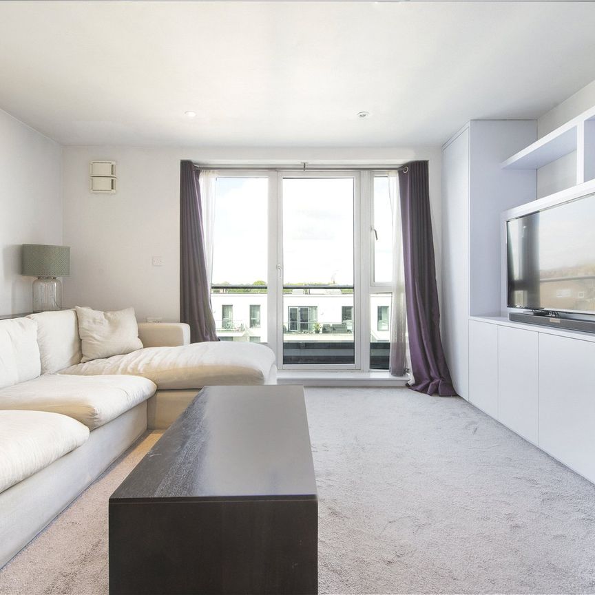 Dairy Close, Fulham, SW6, London - Photo 1