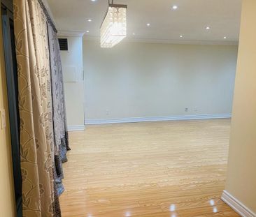 For Lease - 3025 The Credit Woodlands Road Unit# 330, Mississauga, ... - Photo 6
