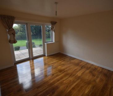 1 bedroom bungalow to rent - Photo 2