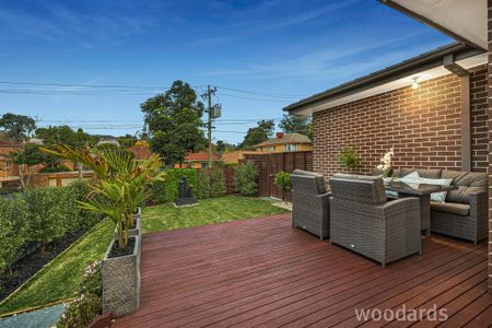 Modern Single-Level Home with Street Frontage in Doncaster East - Photo 4