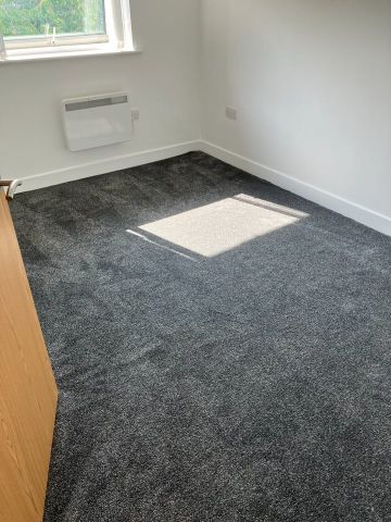 2 Bed Flat, Kirk Beston Close, LS11 - Photo 5