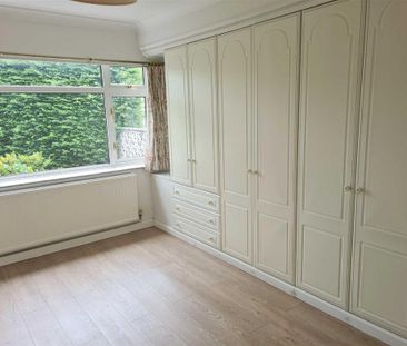 2 bedroom bungalow to rent - Photo 2