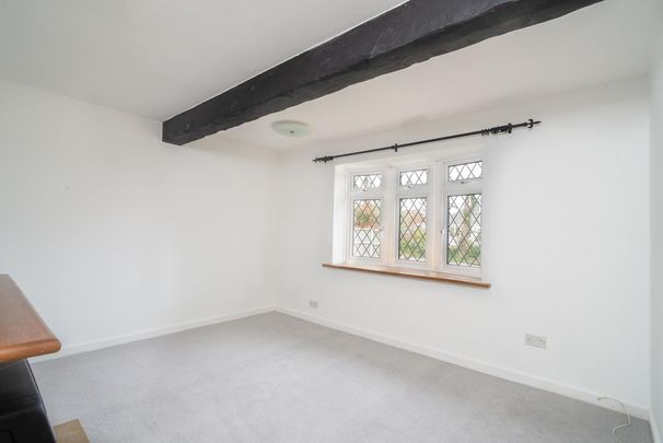 2 bedroom detached bungalow to rent - Photo 1