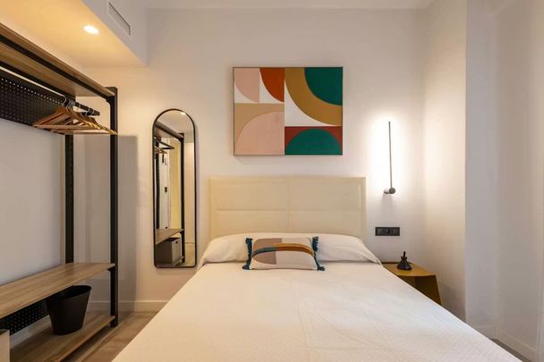 Carrer de la Pobla del Duc, Valencia, Valencian Community 46009 - Photo 1