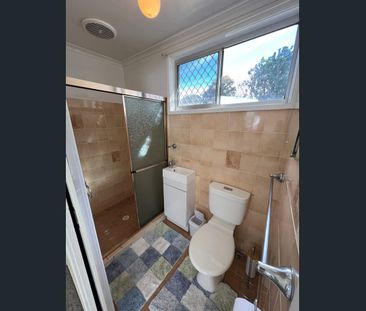 Share House - 4 bedrooms, open plan living space with aircon, fully... - Photo 4