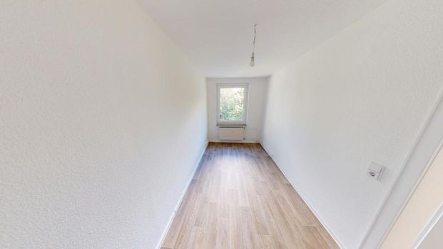 3-Raum-Wohnung mit Balkon in zentraler Lage - Foto 1